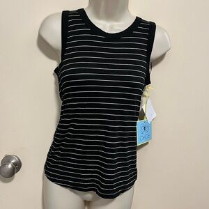 Nordstrom Black and White Fitted Sleeveless Tank Top
